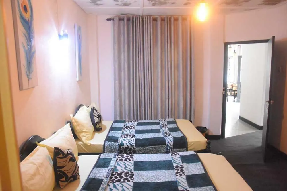 Guest house Nuwaraeliya Kings Court Hotel Nuwara Eliya